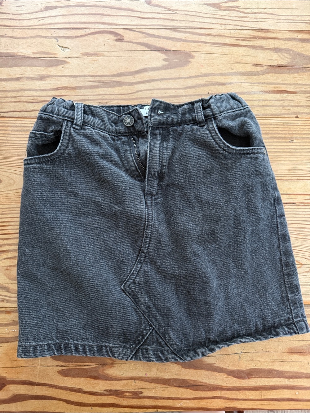 Girls Washed Black Denim Skirt - Classic Casual Style